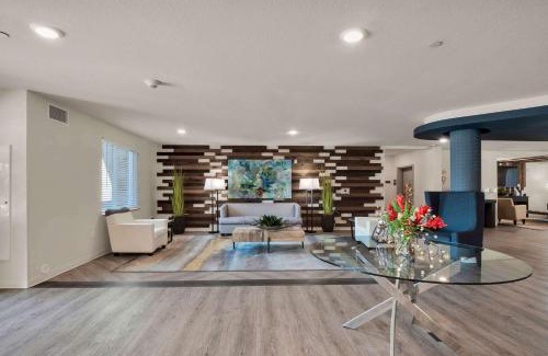Charlotte Hotel | WaterWalk Extended Stay by Wyndham Charlotte - Arrowood