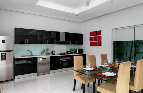 Ban Saiyuan Villa | Wave Heaven Villa in Rawai