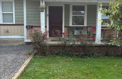 Waynesville Apartment | Waynesvilla 5