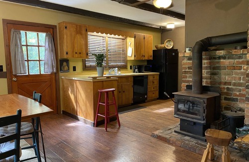 Waynesville Cabin | Waynesville Cabin - Close to Downtown & Smokies!