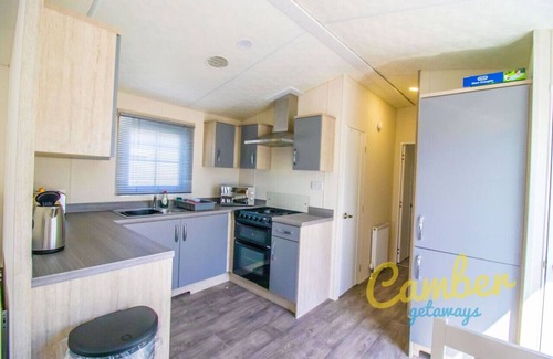 New Romney RV Rental | WC71 - Marlie Farm New Romney - Full bath