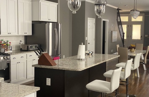 Benton Park West House | We are 6 minutes away from downtown St Louis Gateway Arch and the Busch Stadium