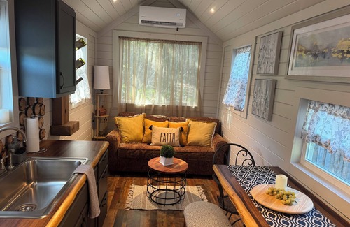 Azle House | Weatherford Tiny Home with AC and WiFi near Winery, Lake and antique shops!