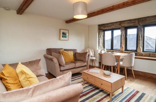 Heptonstall House | Weaver's View