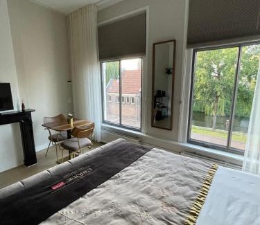 Zwolle Bed & Breakfast | Weezen by Gracht