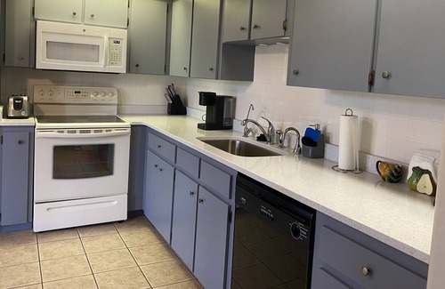 Winter Haven House | Welcome Snowbirds, Sunbirds welcome you! Newly Renovated