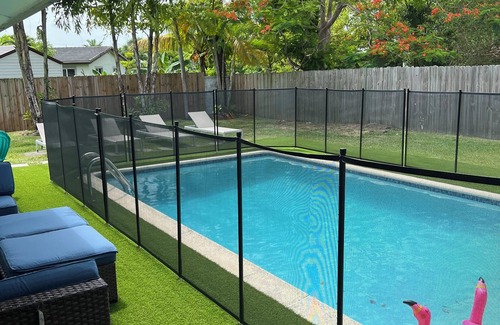 Sunset House | Welcome to a beautiful and tranquil oasis nestled in the heart of sunny Miami.