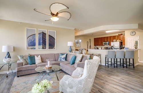 Downtown Cambridge Condo | Welcome to a Cozy Waterfront Condo in Charming Cambridge