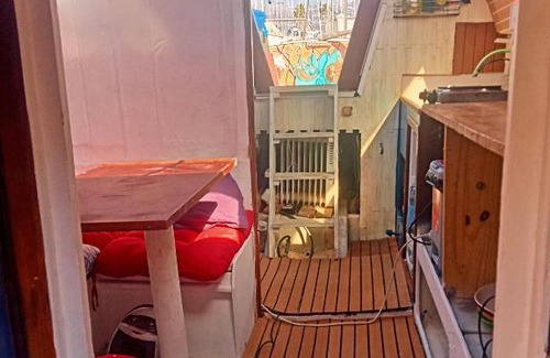 Pylos Boat Rental | Welcome to abacaxi