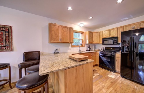 Lackawaxen Ski Chalet | Welcome to beautiful Masthope Mountain Community in the Poconos!