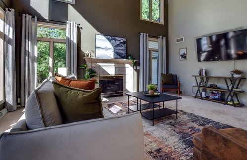 Poynette House | Welcome to Bucky Badger Retreat! A haven of tranquility in Poynette, WI!