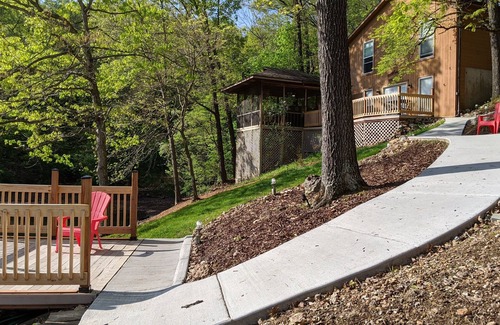 Osage Beach Cabin | Welcome to Cabin at the Ozarks