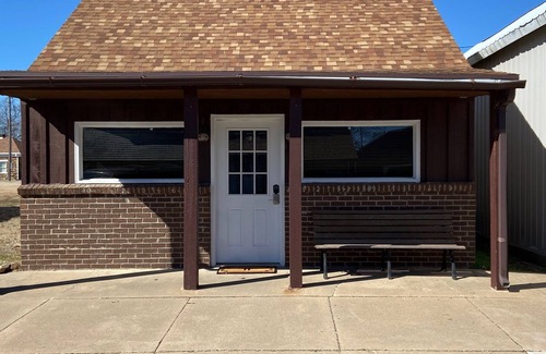 Kanopolis House | Welcome to Harker House! nn