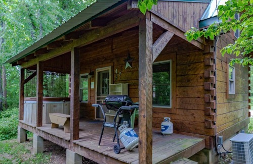 Logan Cabin | Welcome to Liberty Belle Cabin