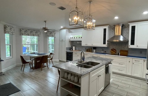 The Villages House | Welcome to Luxury Living in The Villages! Private Pool & Golf Course View