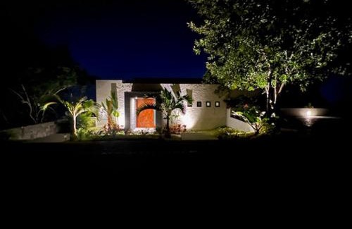 Playa Las Gatas House | Welcome to the Jungle