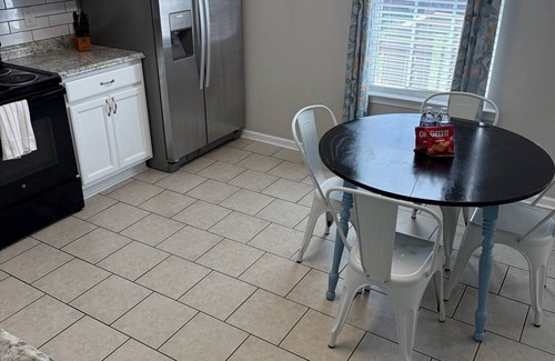 Cartersville House | Welcome To This 4BR Getaway Near LakePoint Sports