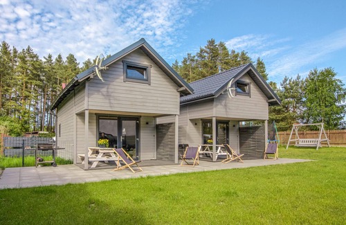 Czarny Mlyn House | Welcome to your vacation in the inviting vacation home near the Baltic Sea!