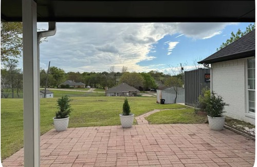 Forney House | Welcoming 3-bedroom 2 bath home in charming Forney.