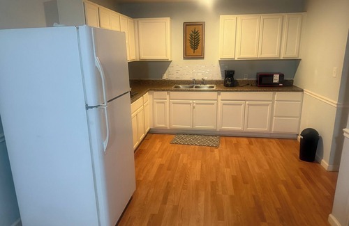 Spring Apartment | Welcoming apartment with private fenced yard