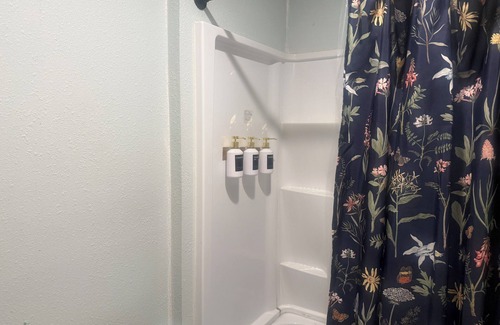 Spring Apartment | Welcoming apartment with private fenced yard