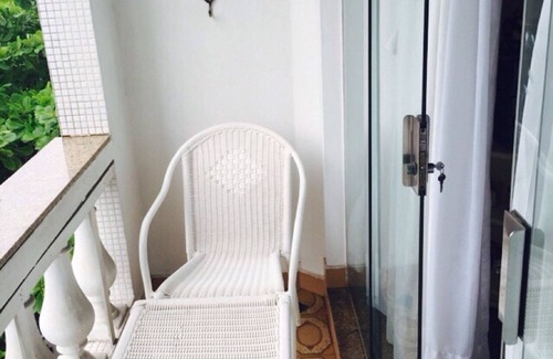 Vila Julia Apartment | Well-located apartment on the beach