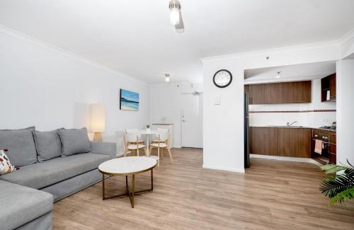 Mosman Park Apartment | WELL55 - Ocean Outlook