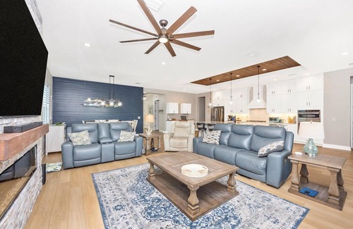 Venice House | Wellen Park 2600 sqft pool, spa & fireplace 3 car with 85” TV & golf cart