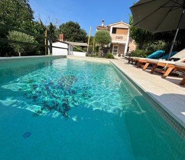Martinski Villa | Wellness House Oliva with heated salt water Pool, Sauna & Jakuzzi