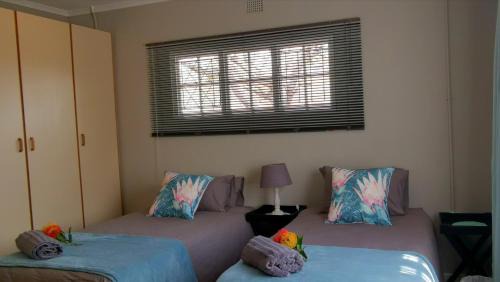 Hluhluwe Apartment | Weltevreden Cottage at Ngweni Private Game Farm