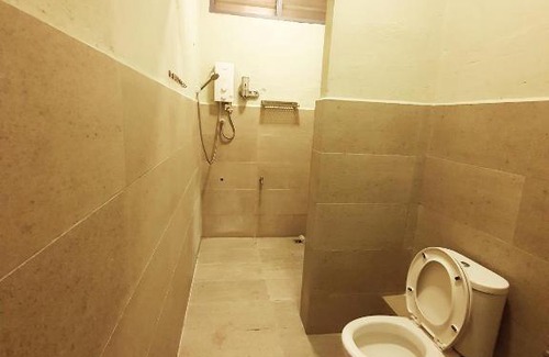 Downtown George Town House | Welton Room near Gurney Jalan Burma Georgetown