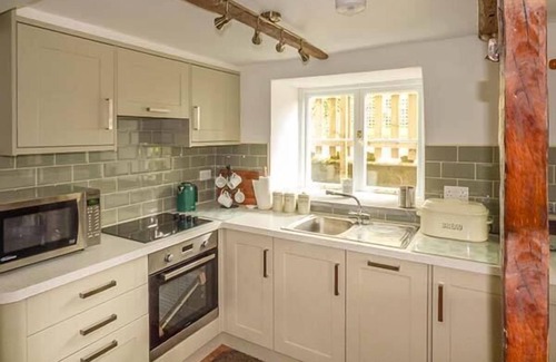 Fourstones Near Bentham Cottage | WENNING BANK, family friendly, character holiday cottage in Clapham