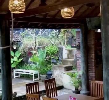 Rendang House | Wenten House