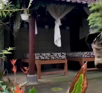 Rendang House | Wenten House