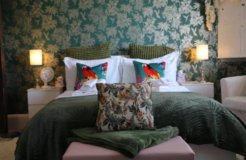 Exeter Bed & Breakfast | West ave exeter