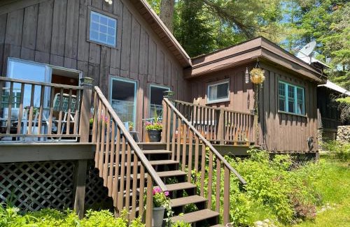 Eagle Bay House | West Bay Hideaway