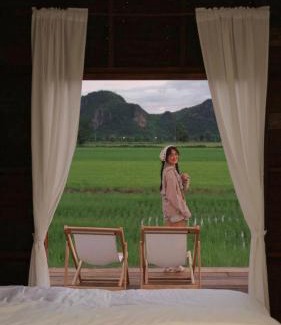 Kanchanaburi Ski Chalet | West Mount Cafe & Restaurant