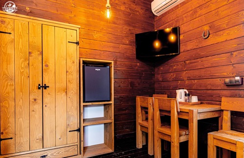 Zator RV Rental | Western Camp Resort