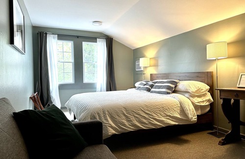 Westfir Cabin | Westfir Lodge and Mountain Market