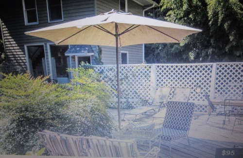 Three Chopt Cottage | Westhampton Guest House