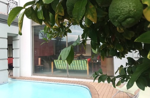 Hartbeespoort House | Westlake Waterfront Villa