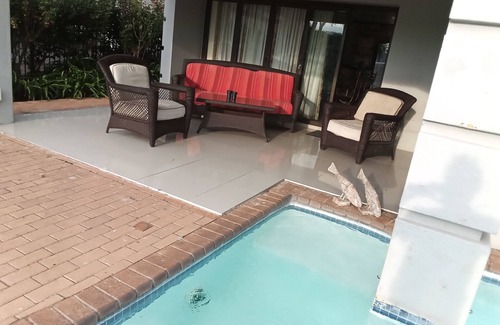 Hartbeespoort House | Westlake Waterfront Villa