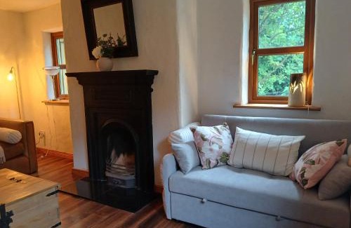 Westport Apartment | Westport Riverlane Appt