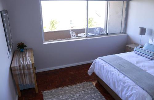 Milnerton Apartment | Westward HO Apartment 13