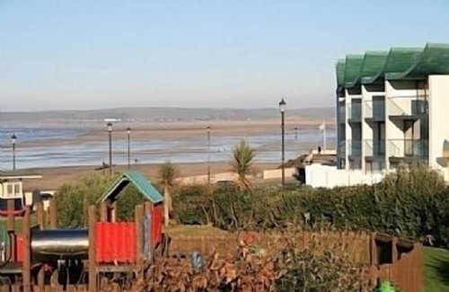 Westleigh Apartment | Westward Ho! Seafront Apartment