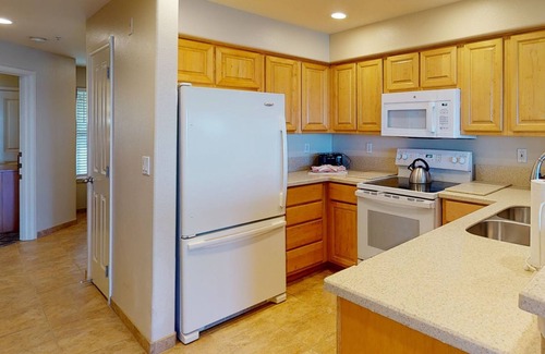 Depoe Bay Condo | Whale Pointe - Ocean Front 2Bd2Ba - Assignment 5