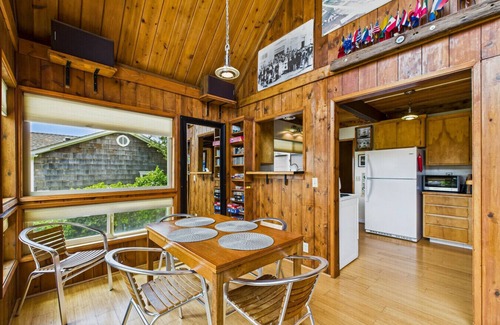 Trinidad House | Whalesong House and Garden