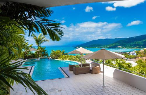 Airlie Beach Apartment | What a View - 2 Bedroom Apartment