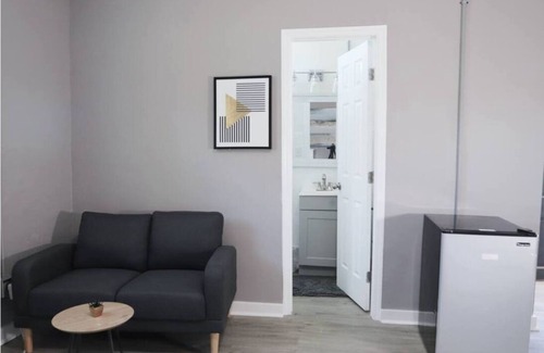 Nashville Apartment | Whimsical 2BR 10-Mins to Nashville
