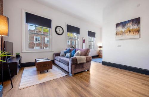 Pontrilas Apartment | WhiskAwayStays Foregate Studio No 4